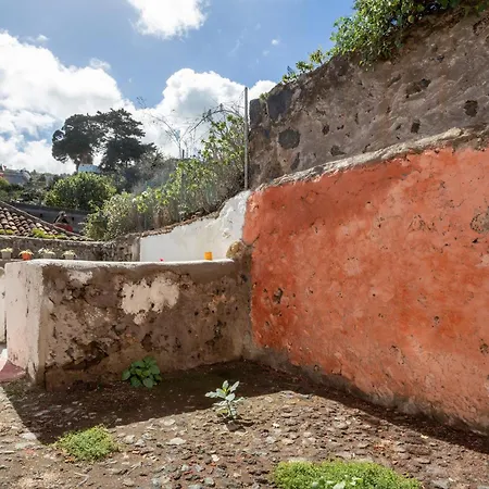 Un Jardin Al Mar *