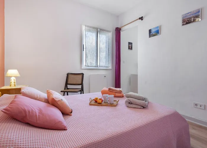 Un Jardin Al Mar Genovés