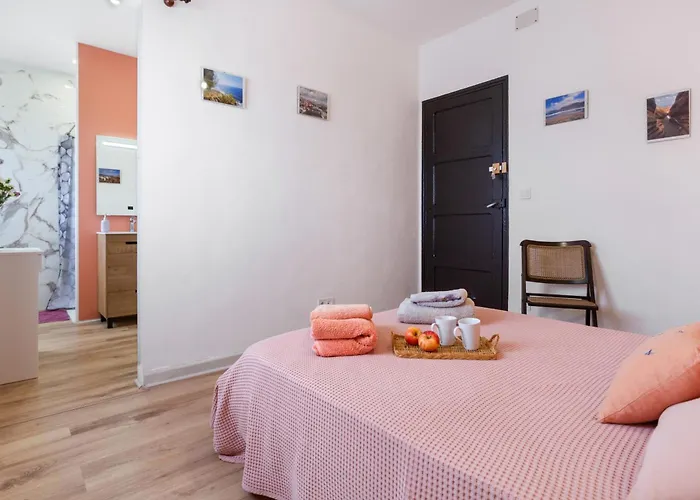 Un Jardin Al Mar Guest house