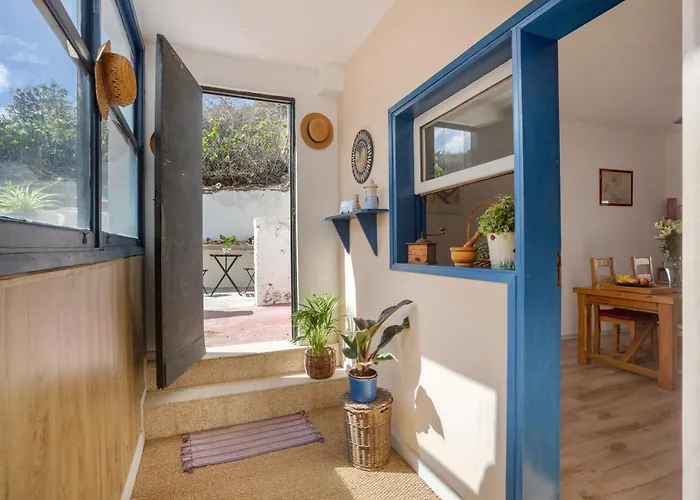 Un Jardin Al Mar Guest house 3*