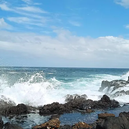 Pensión Un Jardin Al Mar *