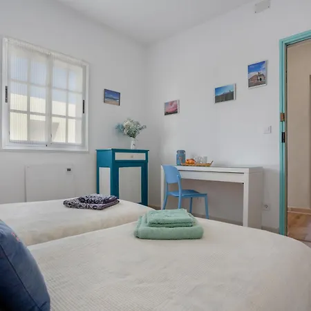 Un Jardin Al Mar בית הארחה 3*